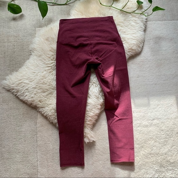 Lululemon Wunder Under Crop Cotton
Heathered Berry - Picture 8 of 9